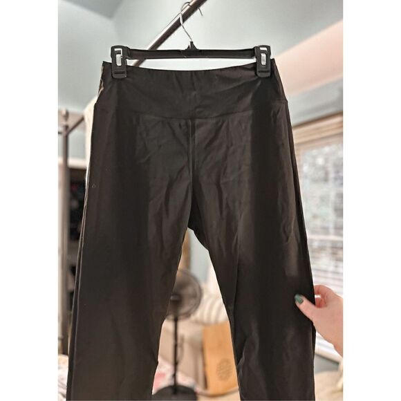 Soft athletic leggings  - Picture 7 of 7